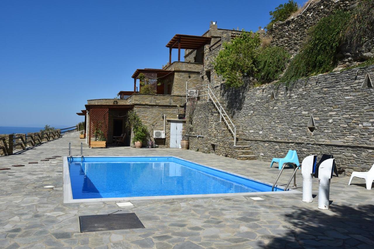 Andros Escape Condos Korthio エクステリア 写真