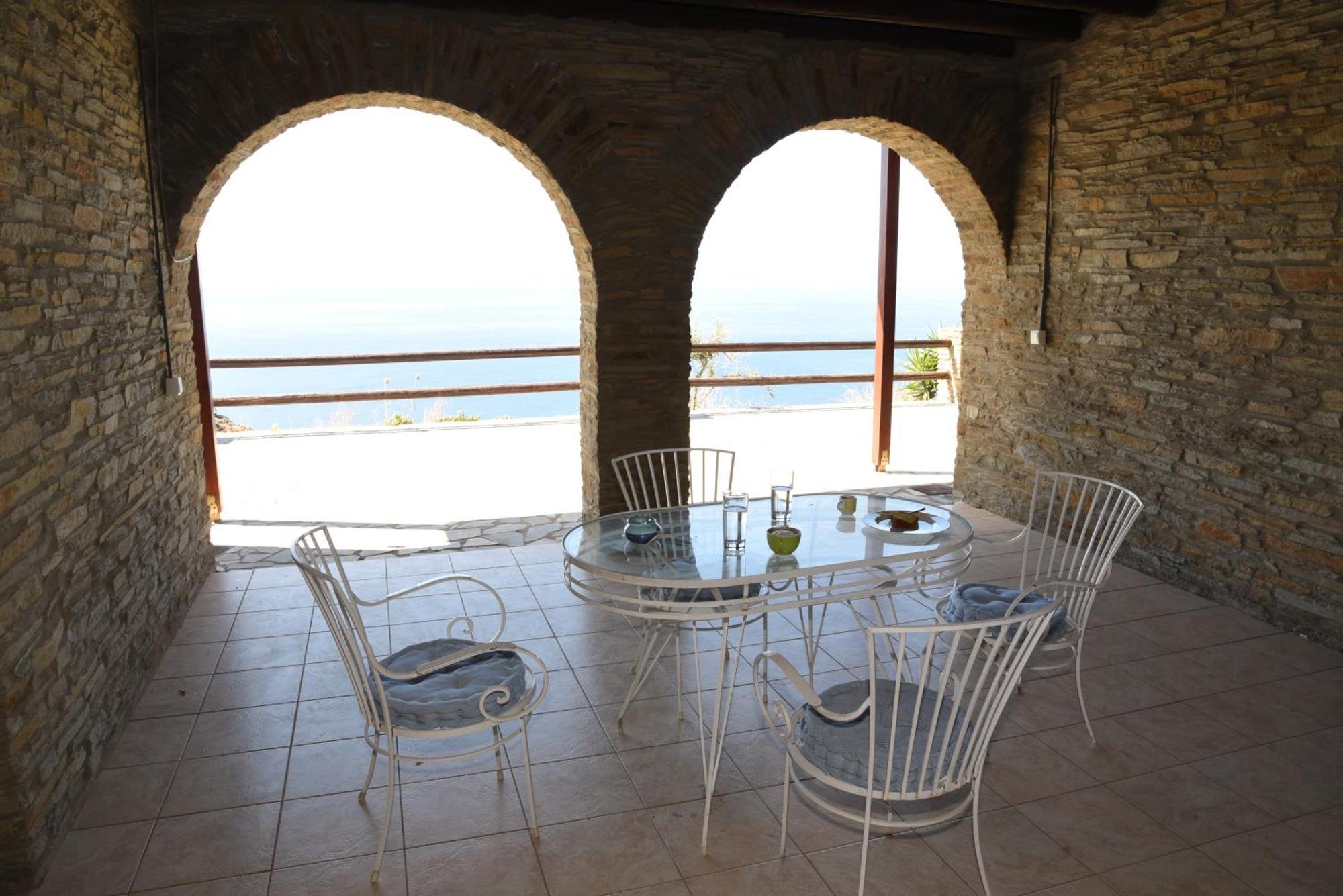 Andros Escape Condos Korthio エクステリア 写真