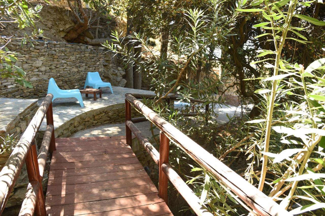 Andros Escape Condos Korthio エクステリア 写真