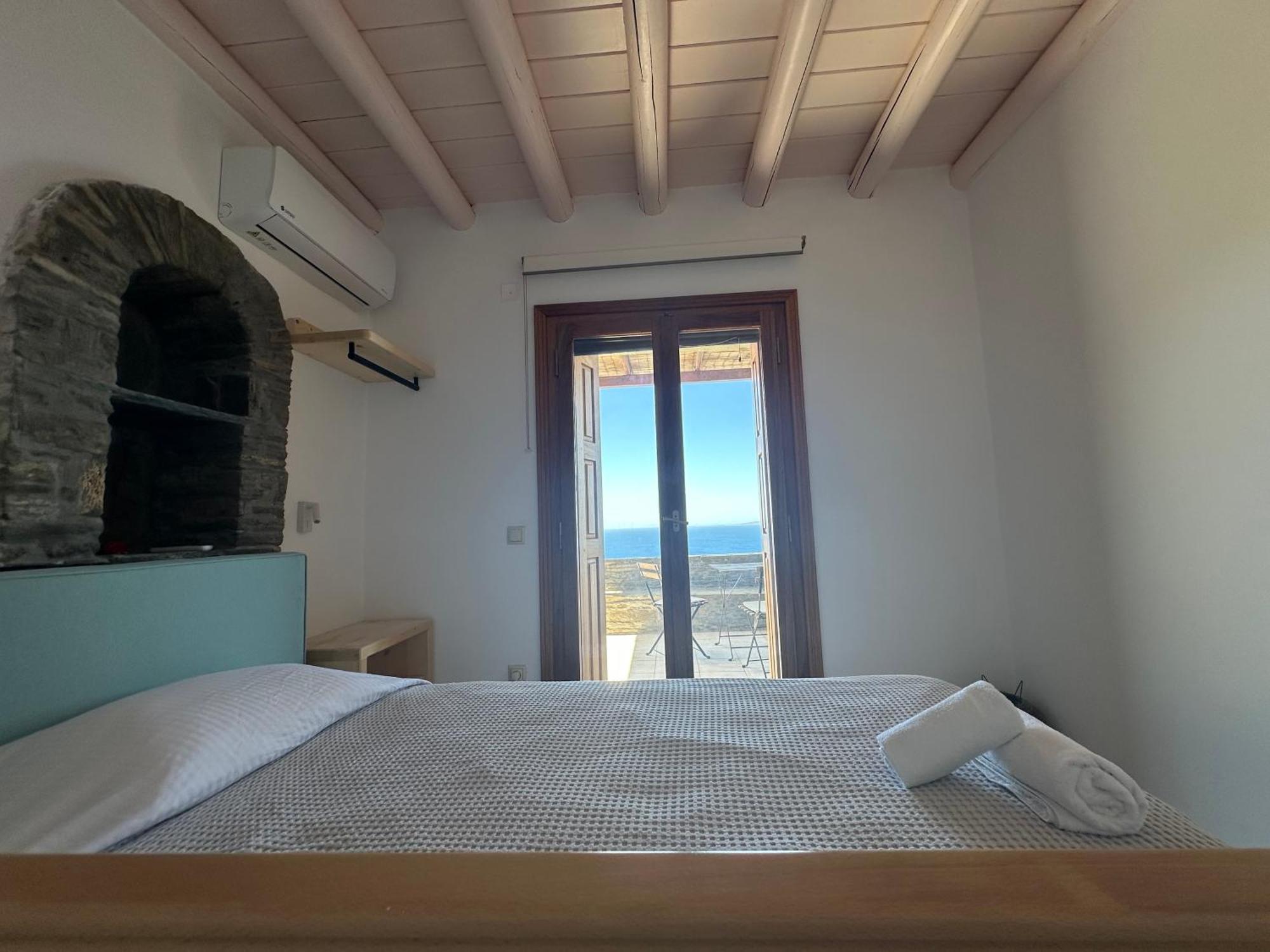 Andros Escape Condos Korthio エクステリア 写真